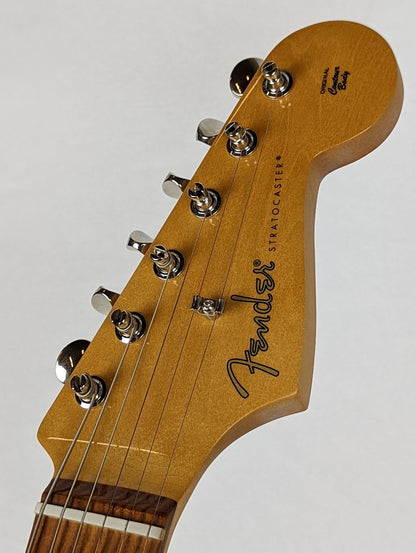 Fender Noventa Stratocaster 2021 Crimson Red Transparent