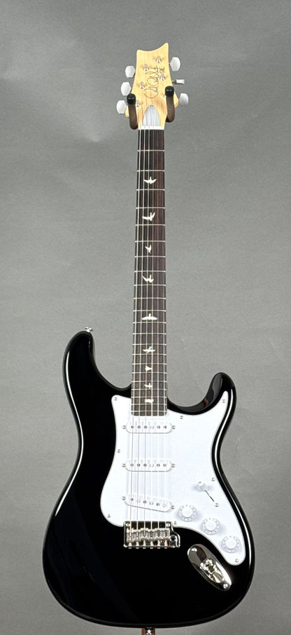PRS Silver Sky SE - Piano Black w/ Gig Bag