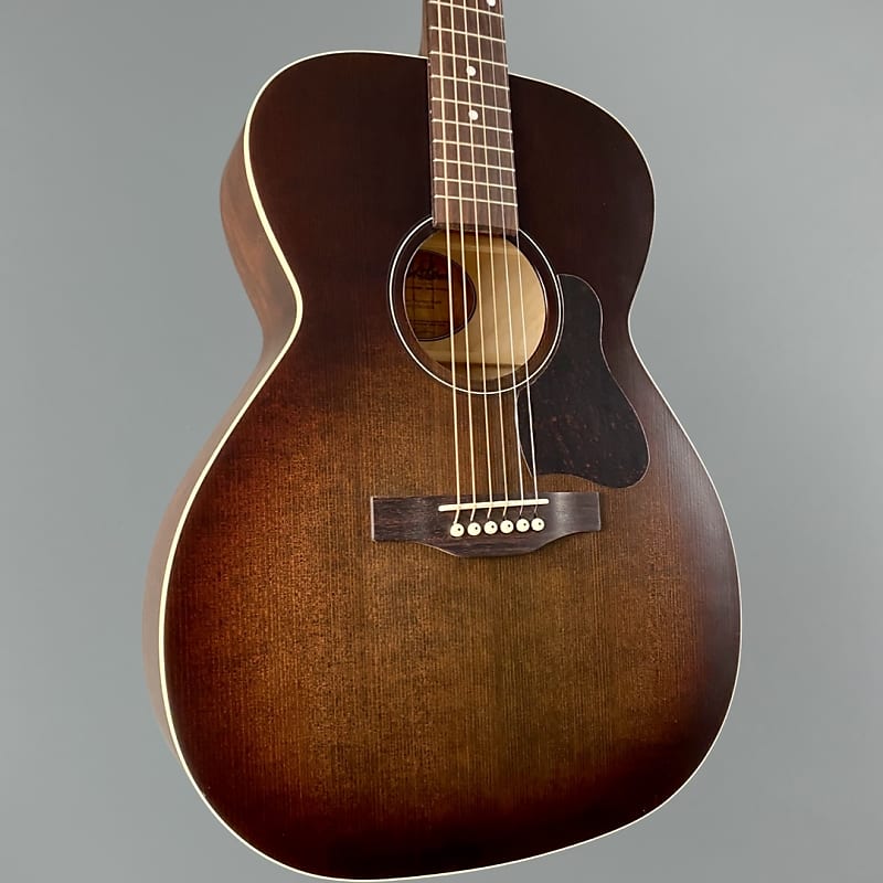 Art & Lutherie Legacy Concert AE - Bourbon Burst