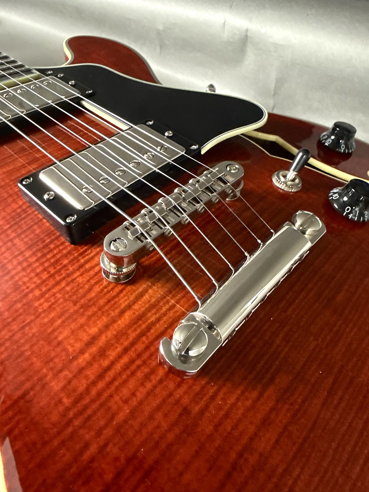 Eastman T484 2025 - Classic