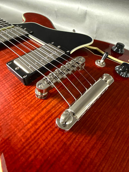 Eastman T484 2025 - Classic