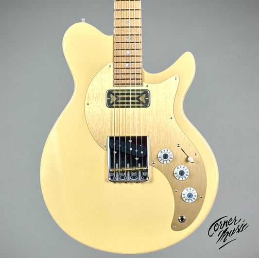Eastman Fullertone SC’52 2025 - Desert Sand