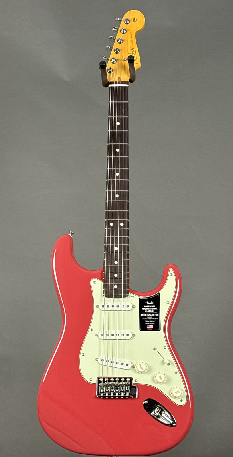 Fender American Professional Classic Stratocaster 2025 - Faded Dakota Red