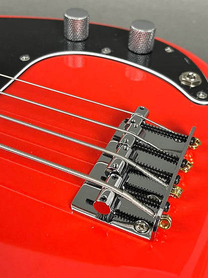 Fender Player II Precision Bass 2024 - Coral Red