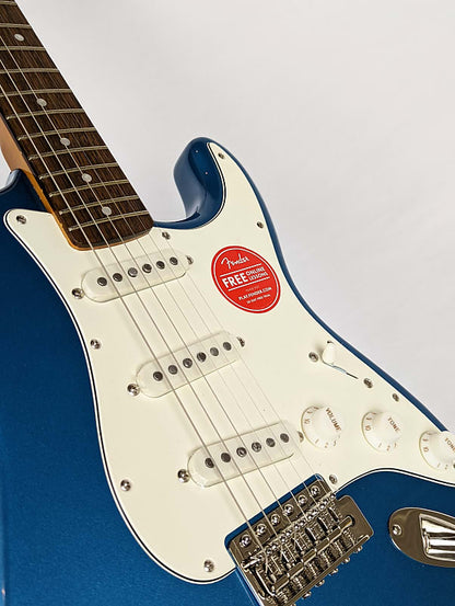 Squier Classic Vibe '60s Stratocaster with Laurel Fretboard 2019 - Present Lake Placid Blue