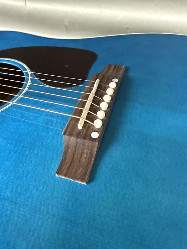 Gibson Limited Edition J-45 2025 - Bluebonnet