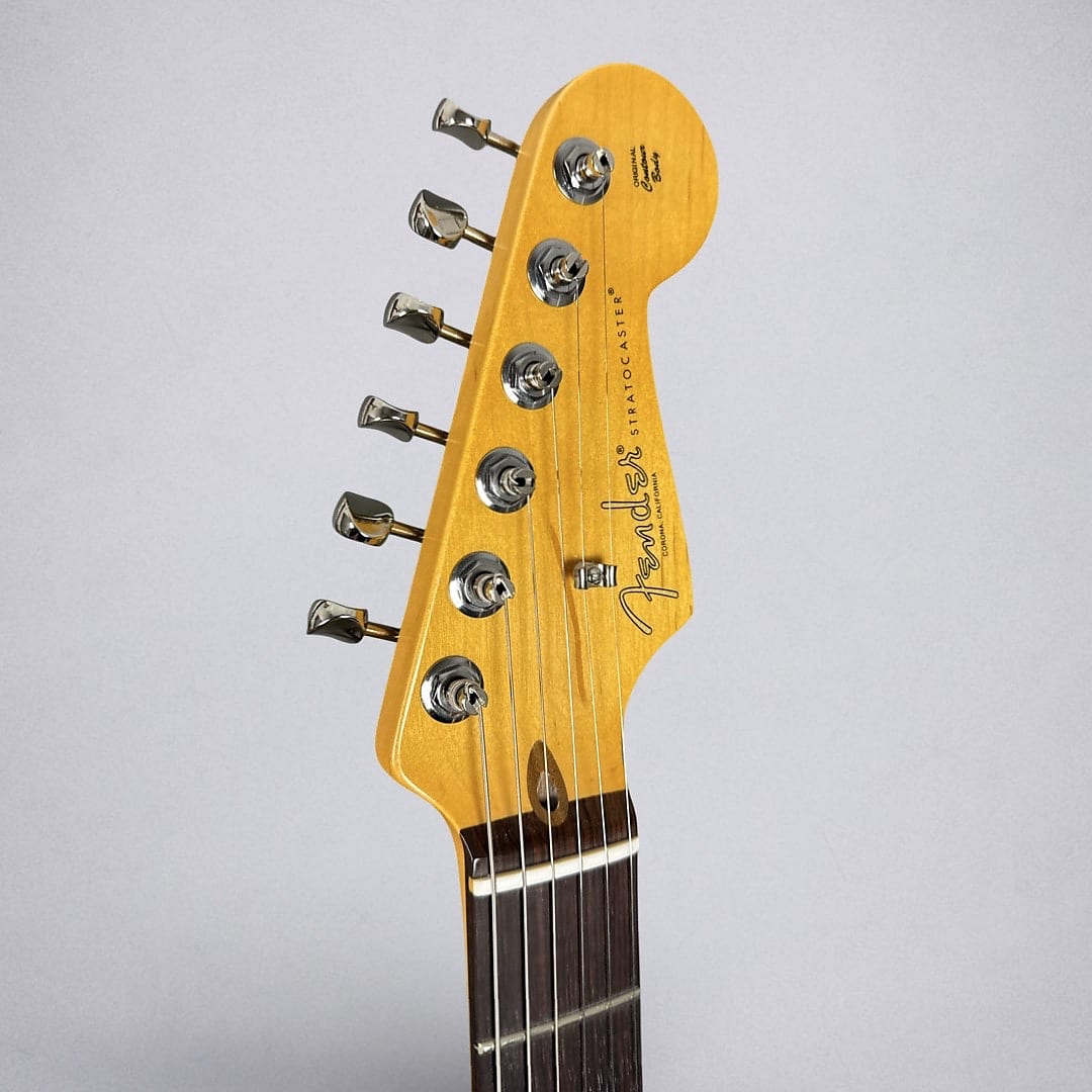 Fender American Professional Classic Stratocaster 2025 - Faded Dakota Red