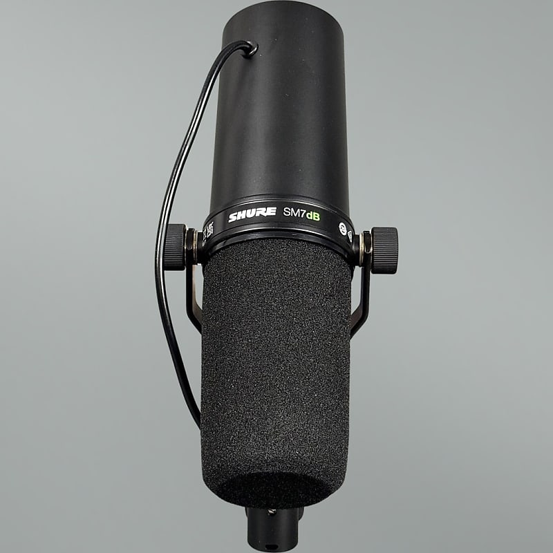 Shure SM7dB Active Dynamic Microphone