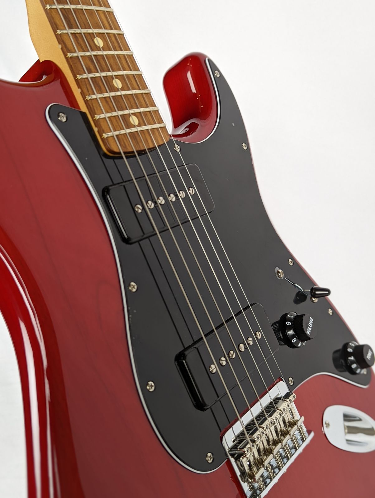 Fender Noventa Stratocaster 2021 Crimson Red Transparent