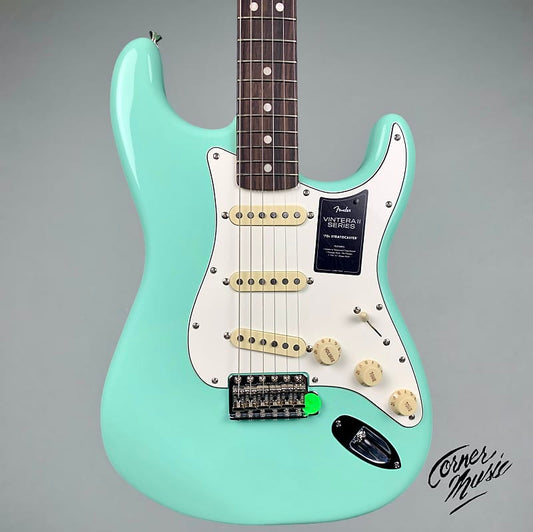 Fender Vintera II ‘70s Stratocaster 2023 - Surf Green