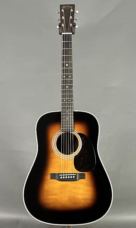 Martin D-28 2024 - Sunburst