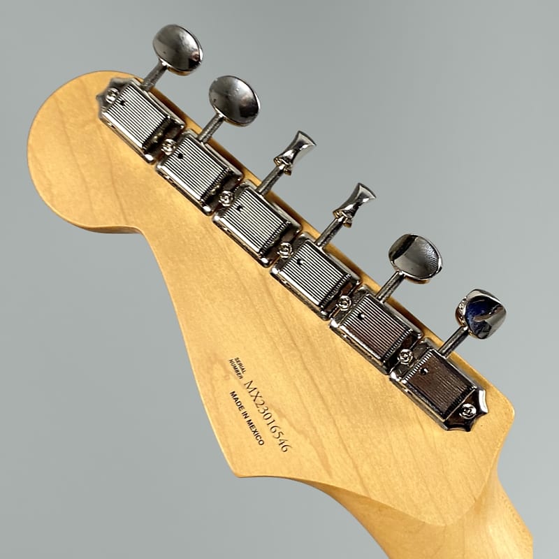 Fender Limited Edition H.E.R Stratocaster 2023 - Blue Marlin