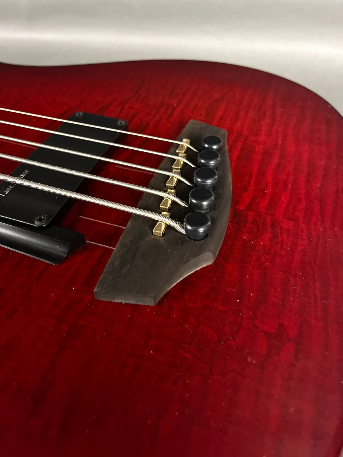 Godin A5 Robert Trujillo Metallica Signature - Transparent Red