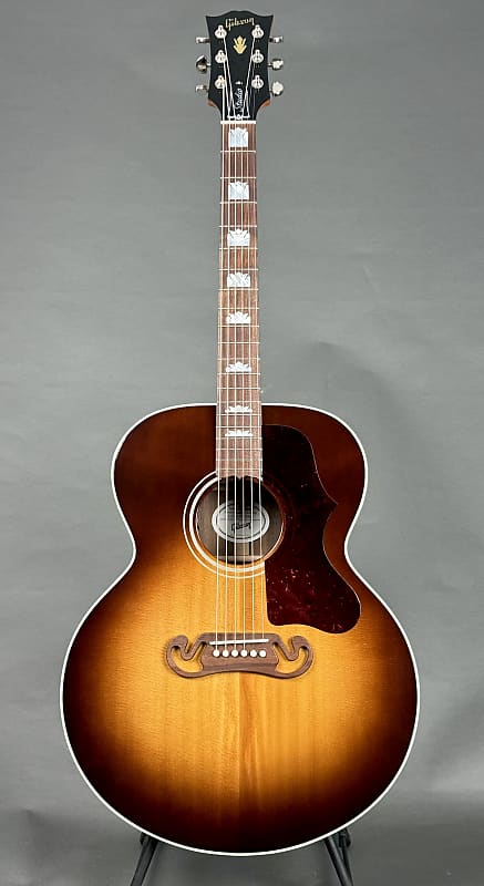 Gibson SJ-200 Studio 2021 - Walnut Burst