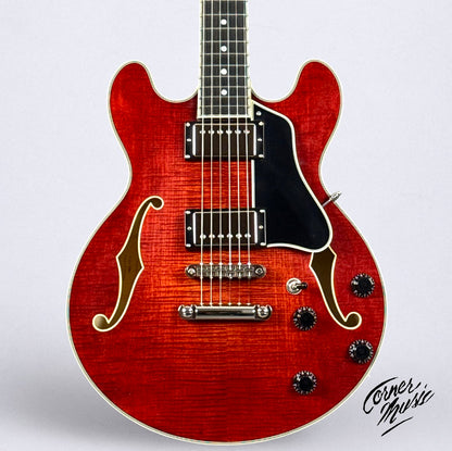 Eastman T484 2025 - Classic