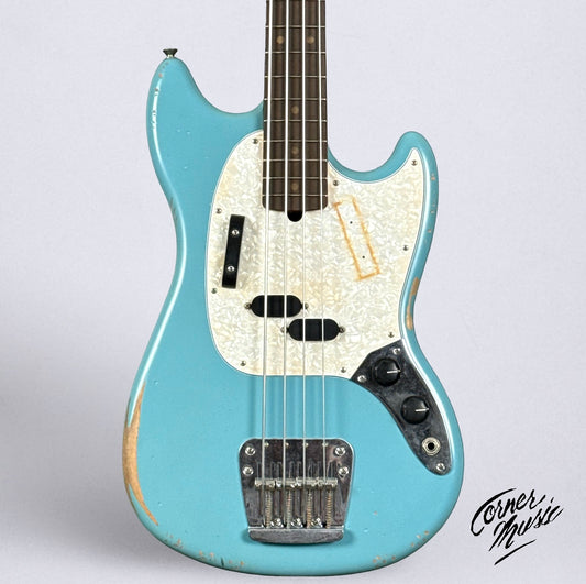 Fender JMJ Road Worn Mustang Bass 2025 - Daphne Blue