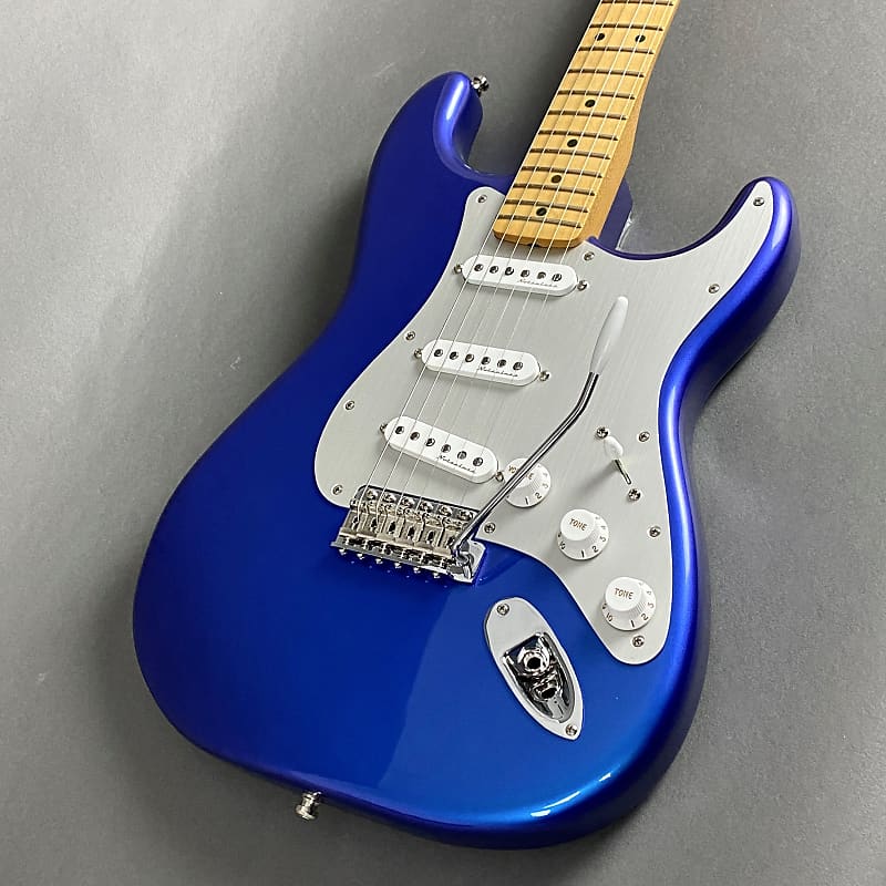 Fender Limited Edition H.E.R Stratocaster 2023 - Blue Marlin