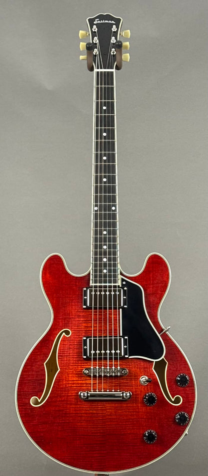 Eastman T484 2025 - Classic