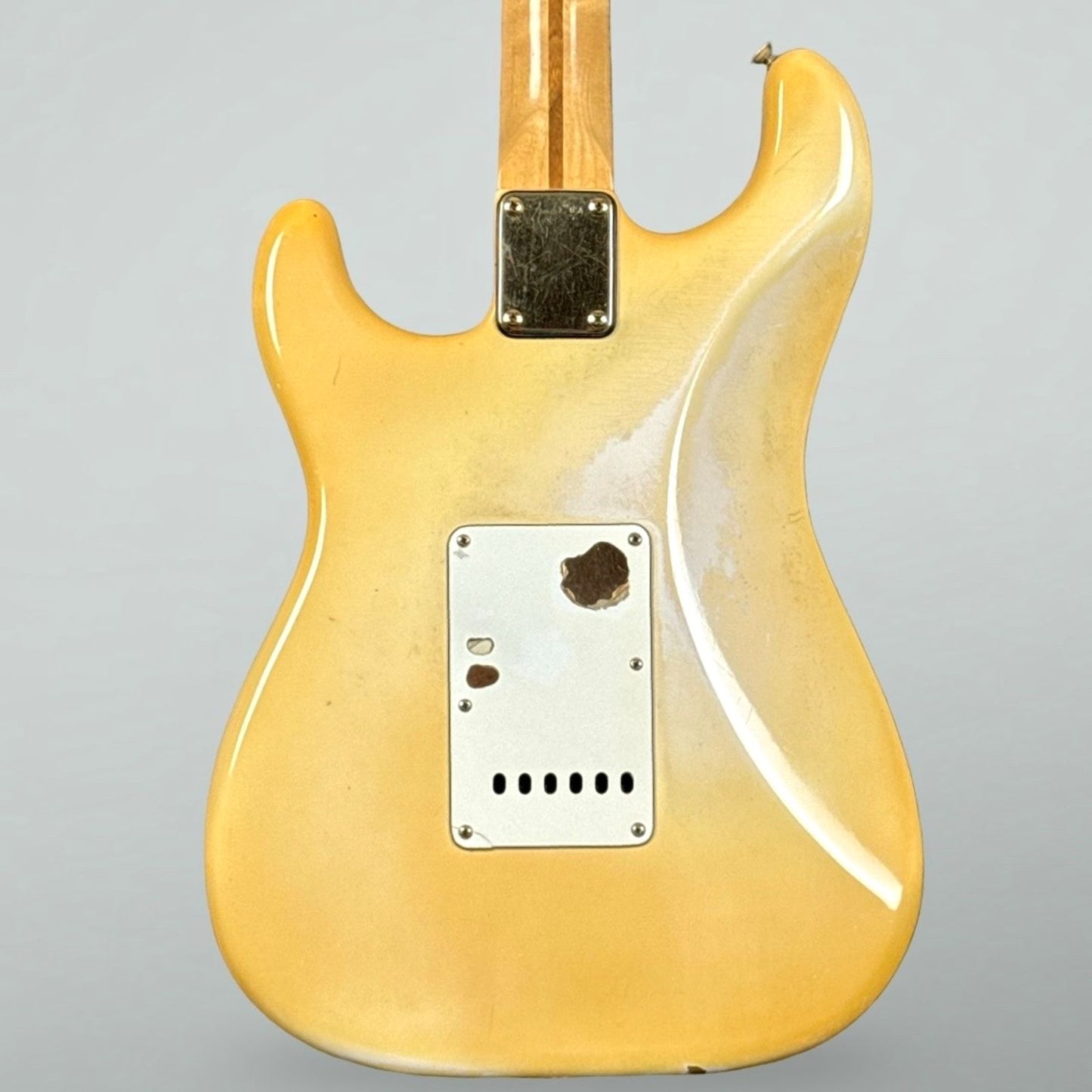 Fender “The Strat” 1980-1983 - Aztec White