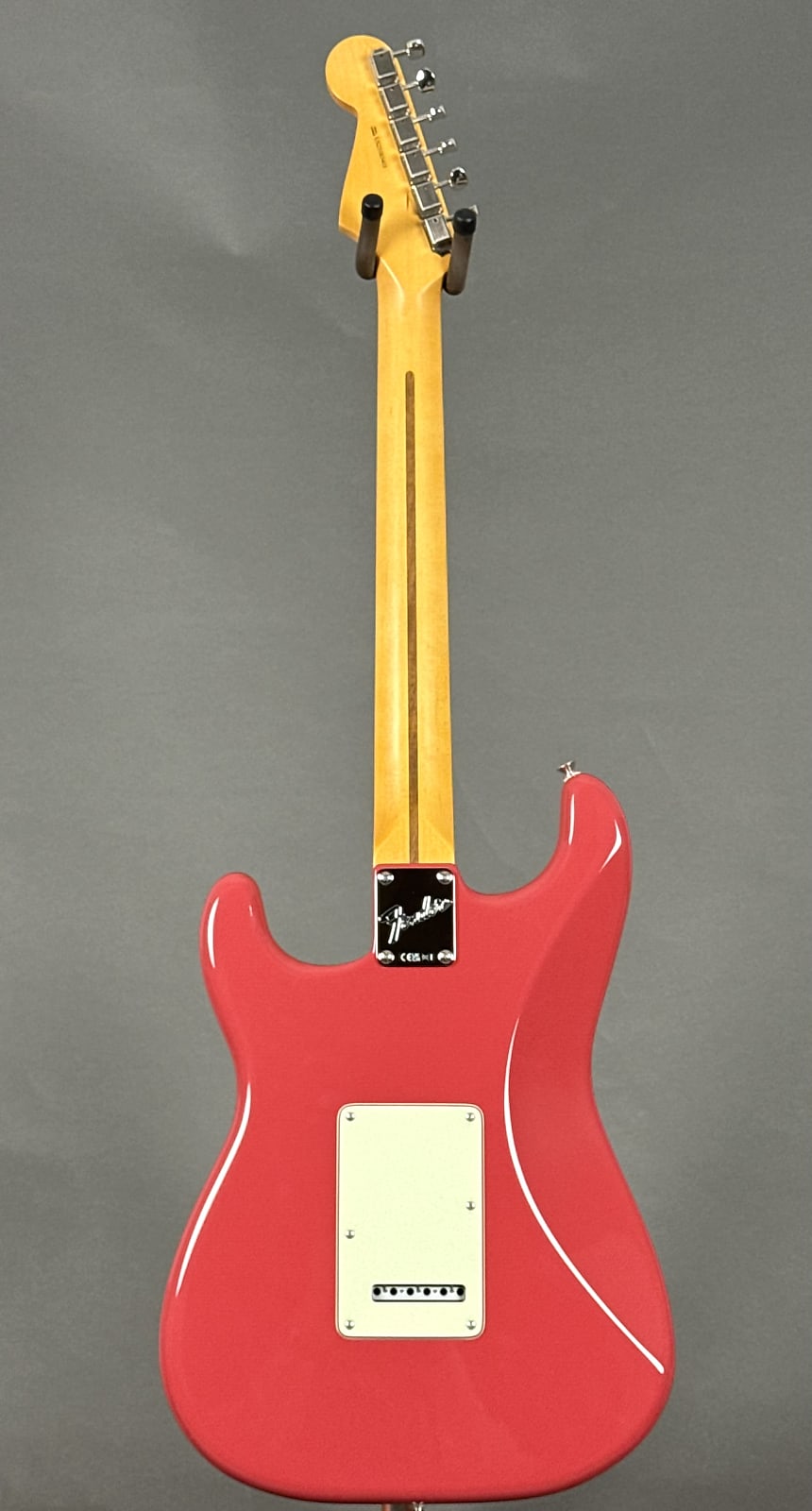 Fender American Professional Classic Stratocaster 2025 - Faded Dakota Red