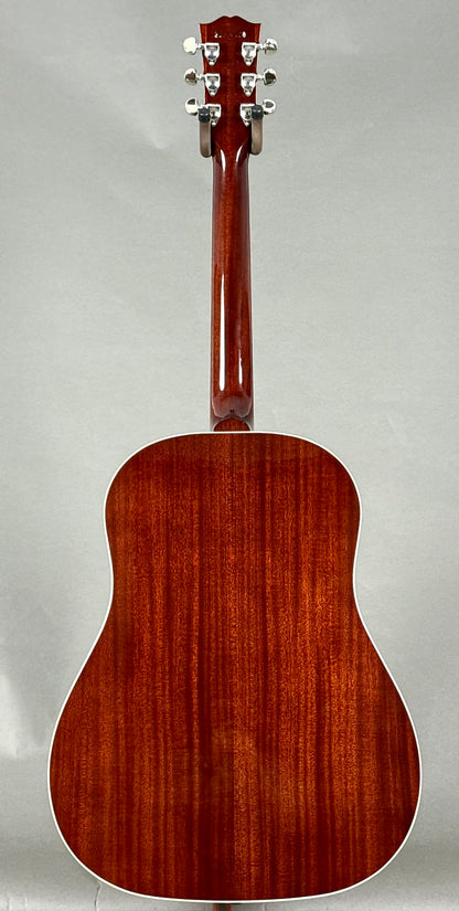 Gibson J-45 Standard 2025 - Honeyburst Gloss