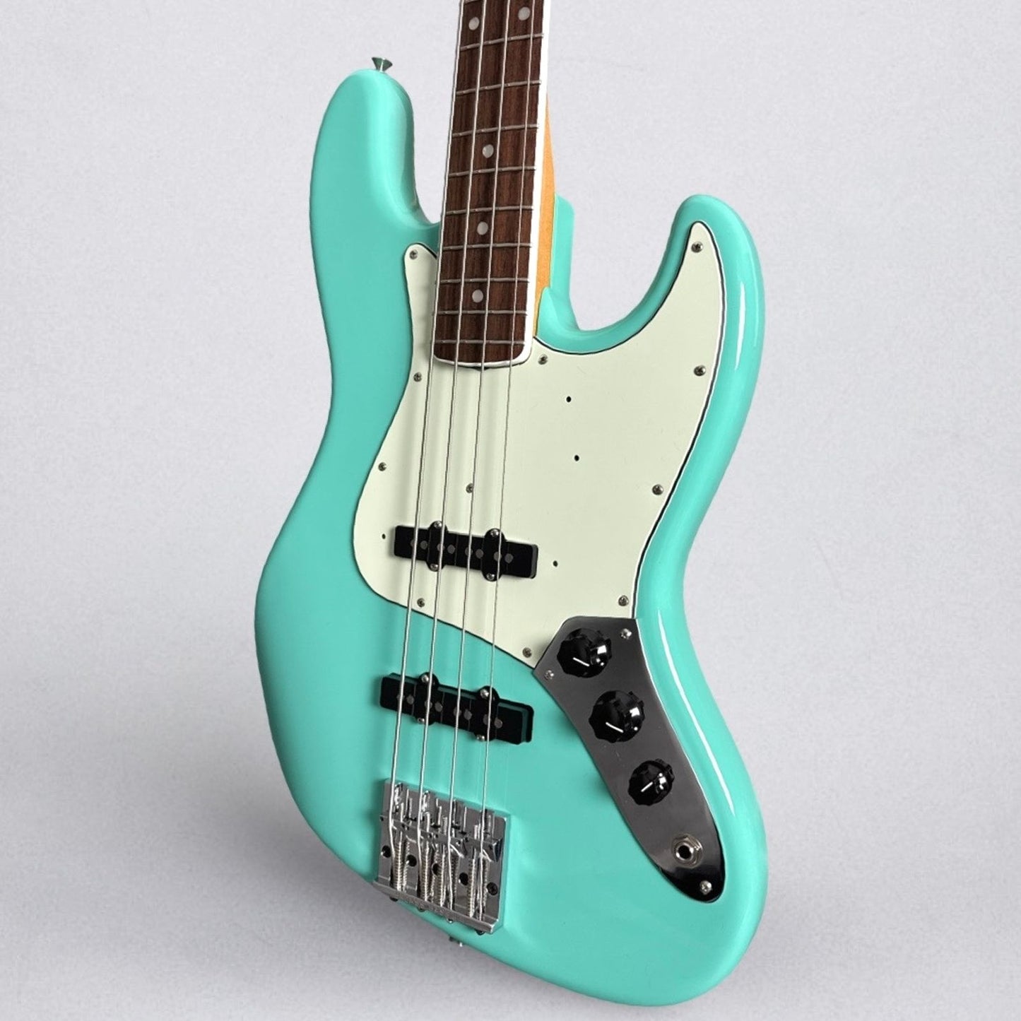 Fender American Vintage II 1966 Jazz Bass w/ Upgrades 2023 - Seafoam Green