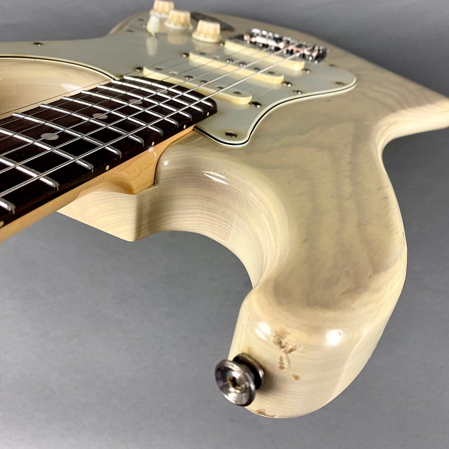 LSL Saticoy Custom - Vintage White Blonde