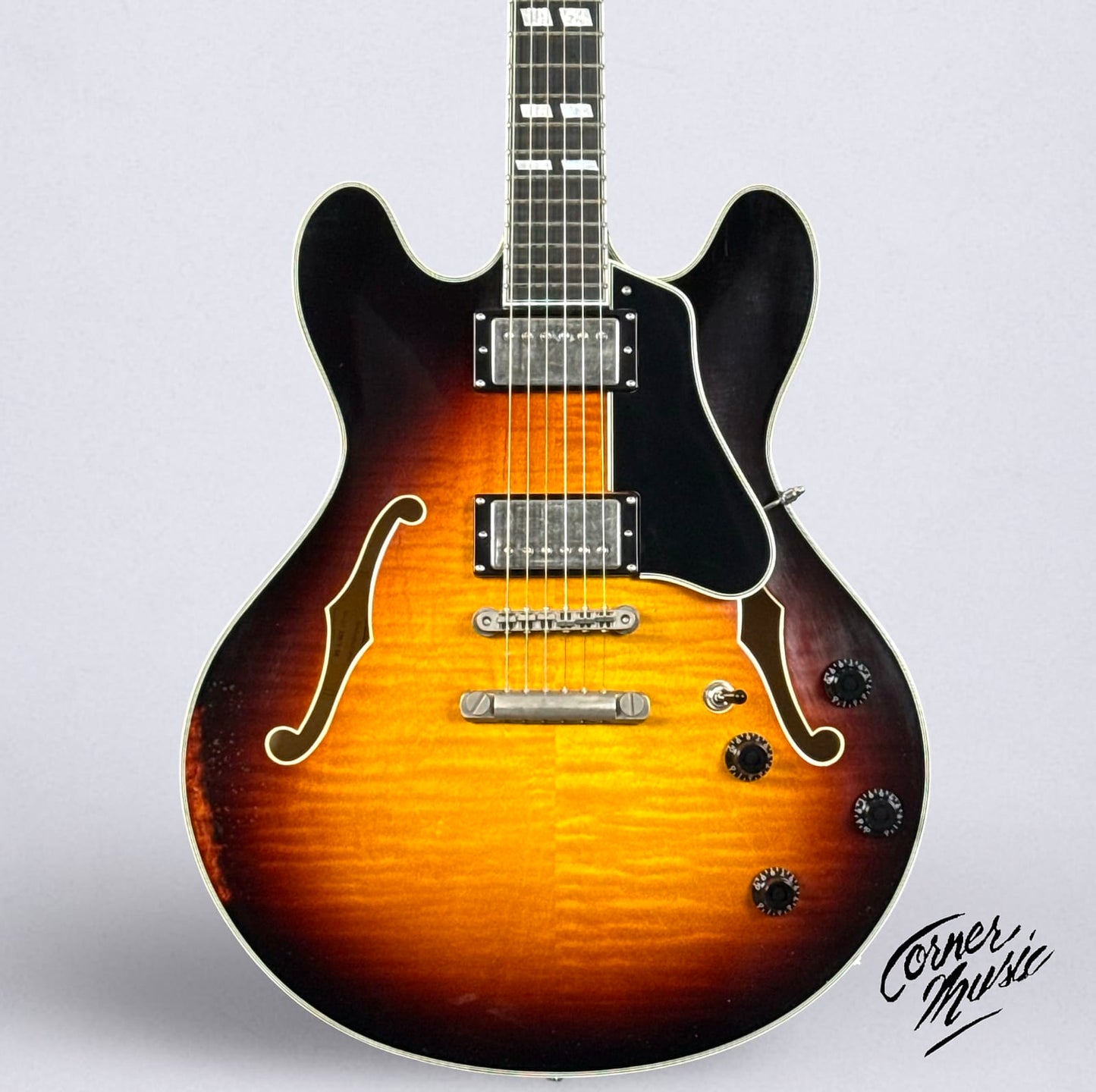 Eastman T59/v 2025 - Antique Varnish Sunburst