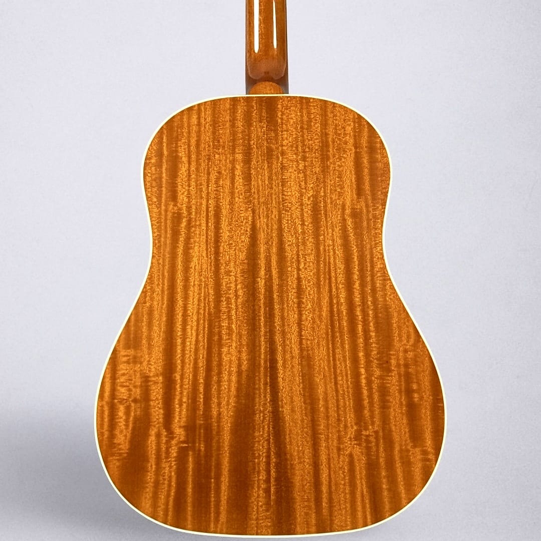 Gibson J-45 Standard 2025 - Heritage Cherry Sunburst