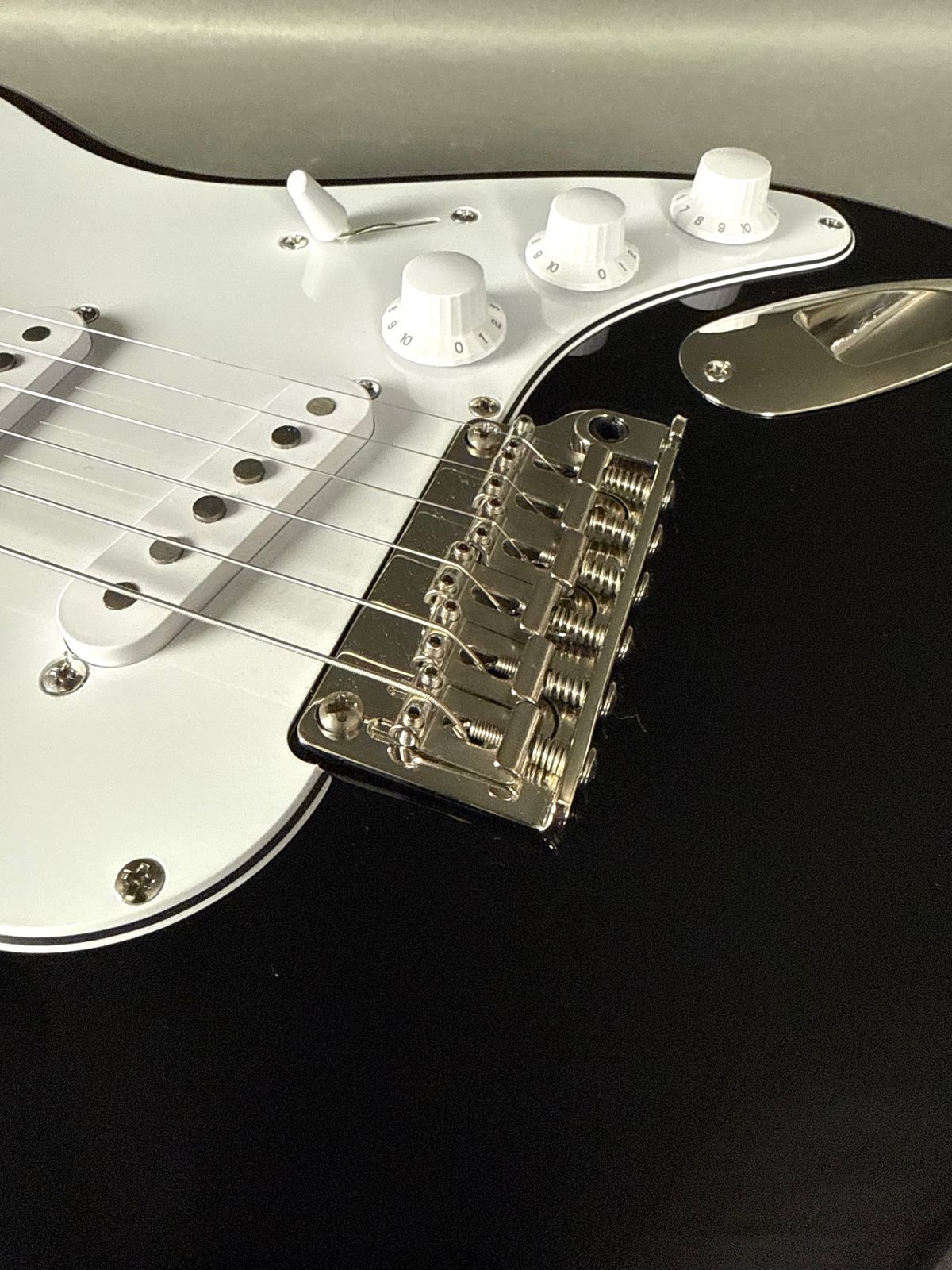 PRS Silver Sky SE - Piano Black w/ Gig Bag