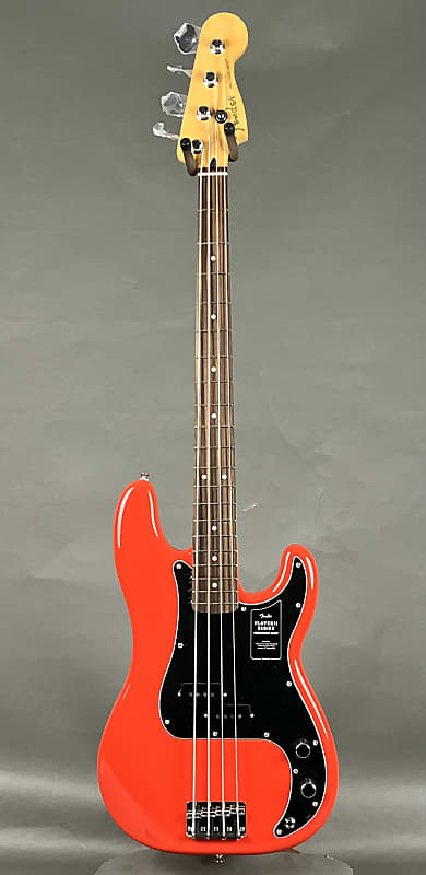 Fender Player II Precision Bass 2024 - Coral Red