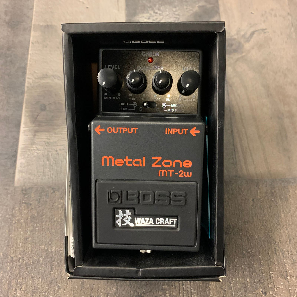Boss MT-2w Metal Zone Waza Craft