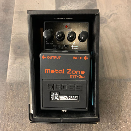Boss MT-2w Metal Zone Waza Craft