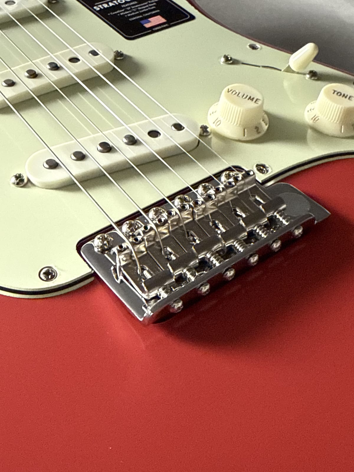 Fender American Professional Classic Stratocaster 2025 - Faded Dakota Red